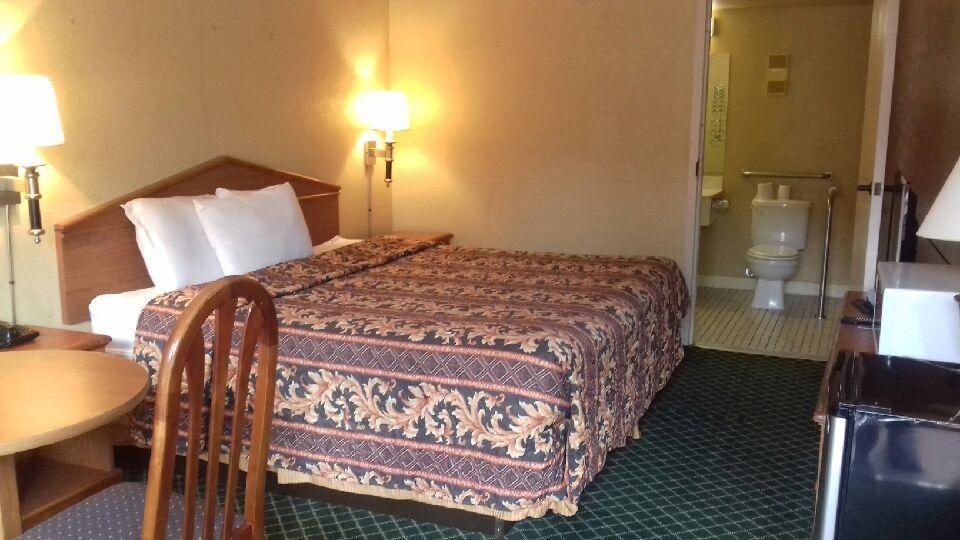 Budgetel Inn And Suites Birmingham Dış mekan fotoğraf