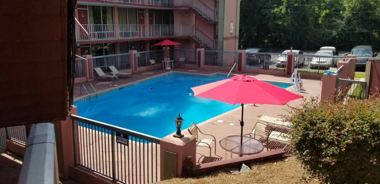 Budgetel Inn And Suites Birmingham Dış mekan fotoğraf