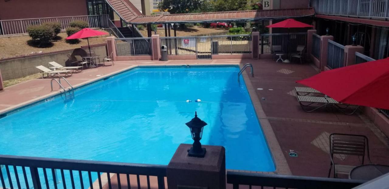 Budgetel Inn And Suites Birmingham Dış mekan fotoğraf